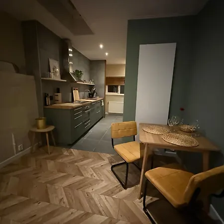 Cozy In The Centre Of * Gouda