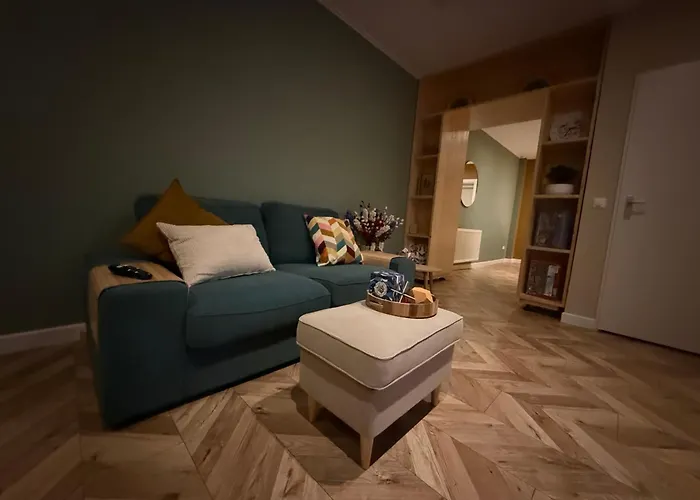 Cozy In The Centre Of * خودا