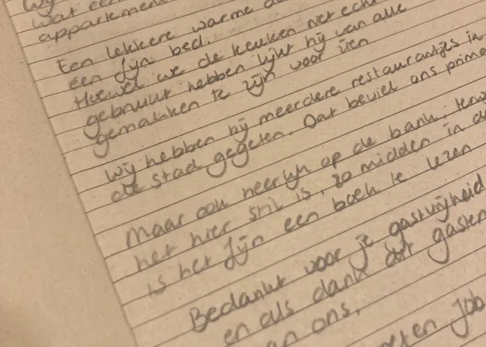 Cozy In The Centre Of *